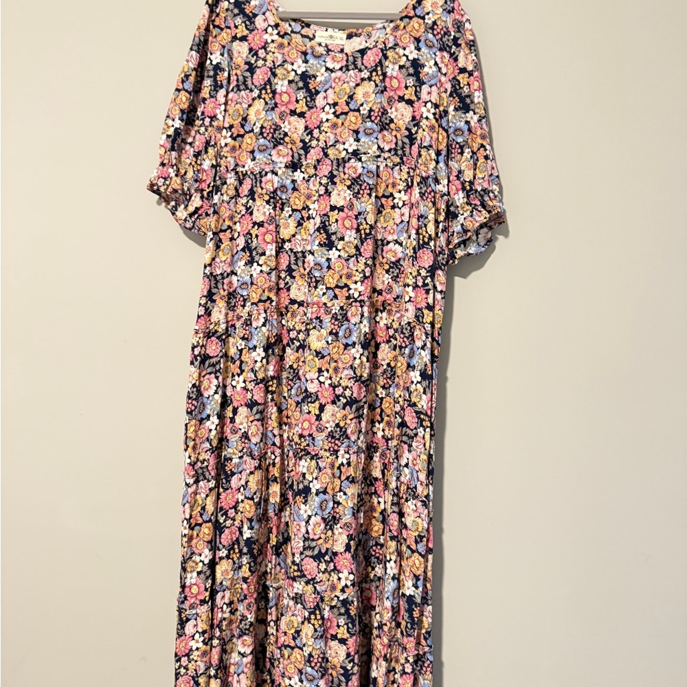 NATURAL LIFE Floral Maxi Dress